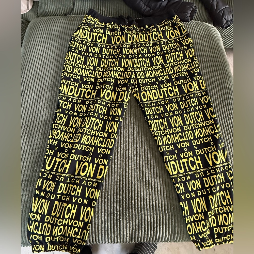 Von Dutch Yellow and Hoodie and sweats Size 2X - Picture 2 of 5